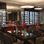 Doubletree By Hilton Lyon Eurexpo & Spa 
